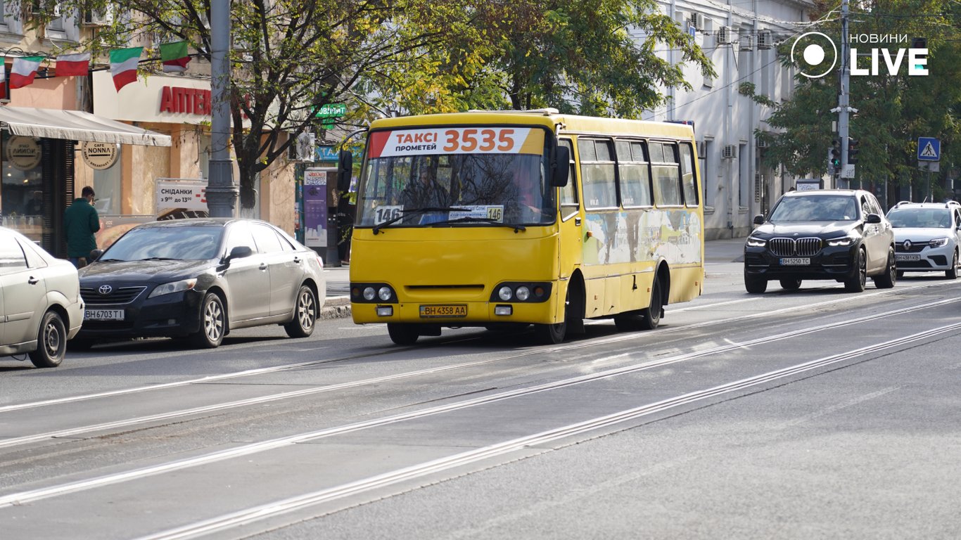 Инклюзивные автобусы в Одессе — появилось обновленное расписание движения