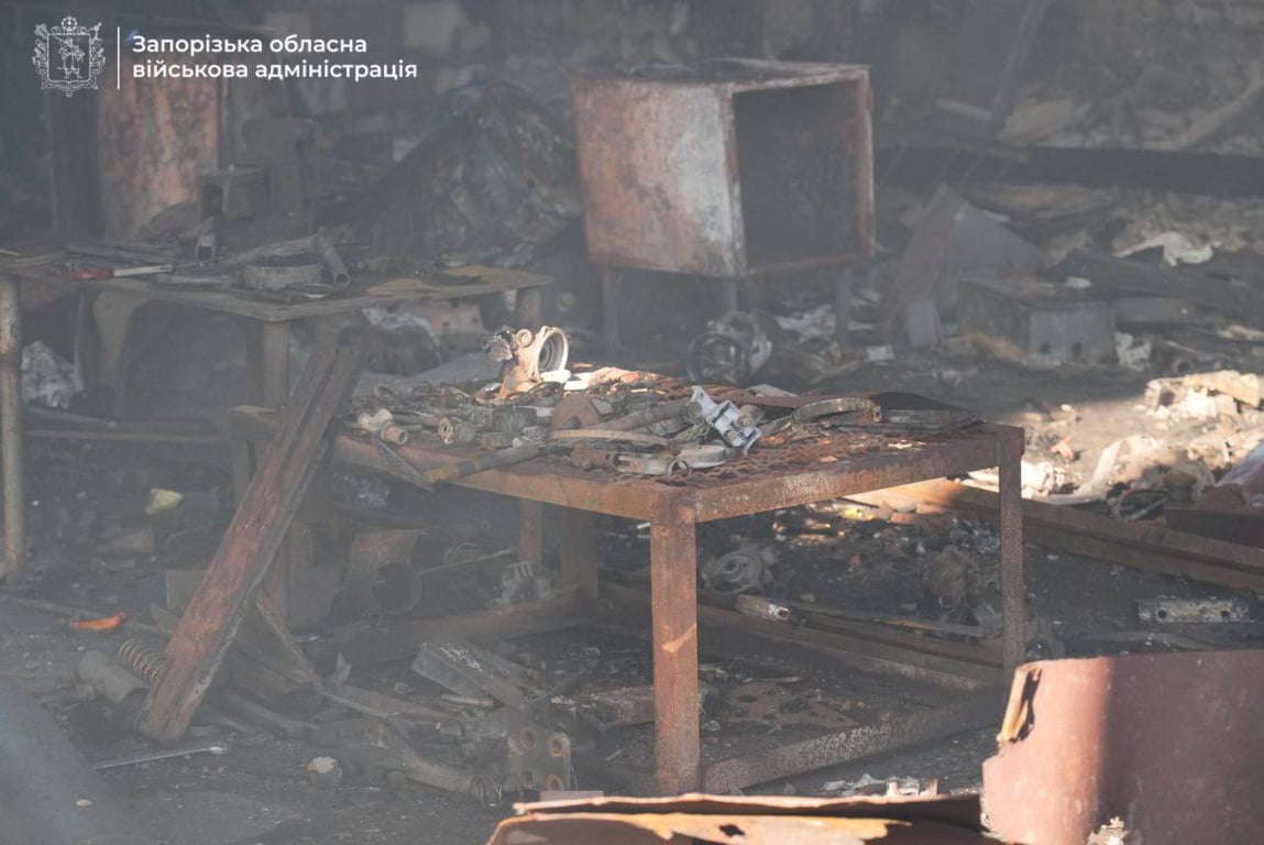 "Шахеди" спричинили масштабну пожежу у промзоні Запоріжжя