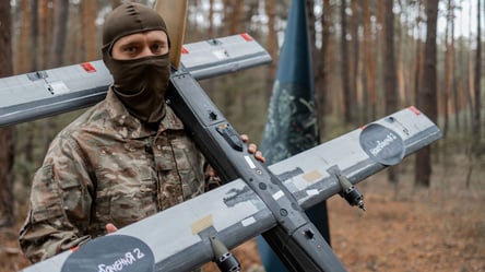 Дроны ГУР не дают оккупантам закрепиться — видео точных атак - 290x166