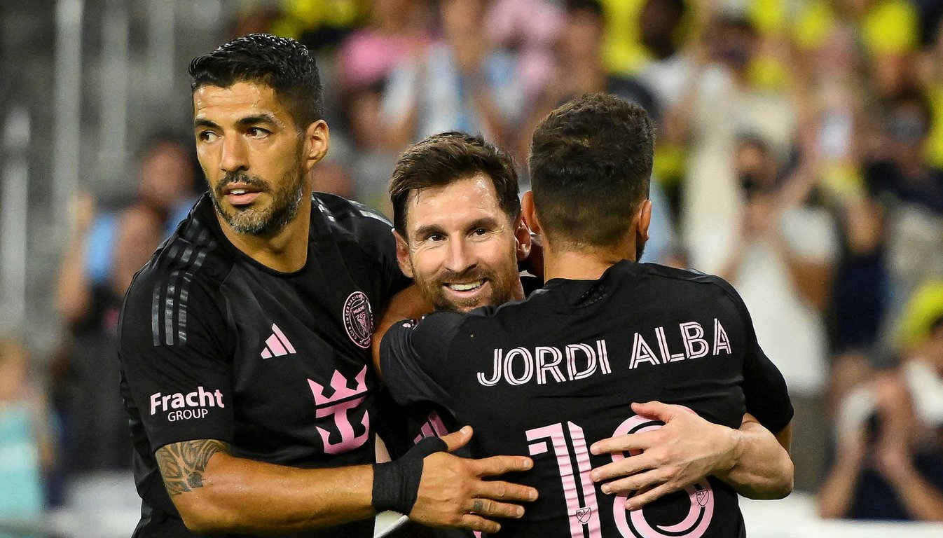 Лионель Месси и Луис Суарес