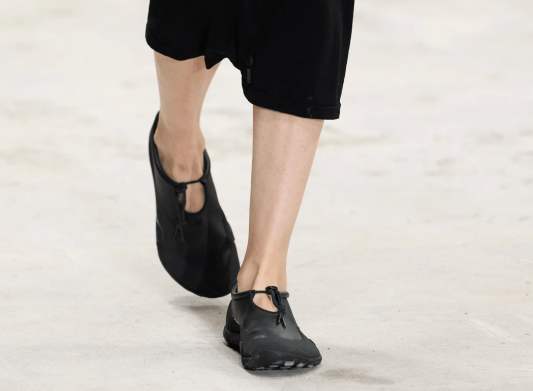 Кросівки майбутнього — стильні та комфортні моделі 2026 року - фото 5