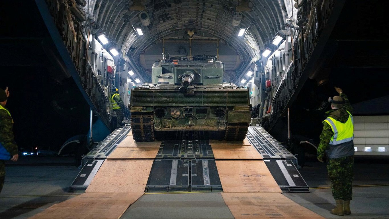Чи не зволікає Захід із постачанням танків Україні і коли вони з'являться на фронті — думки фахівців
