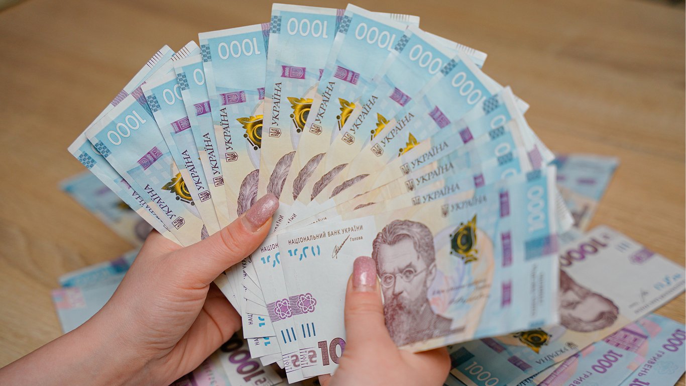 Гривна продолжит дешеветь: прогноз экономиста
