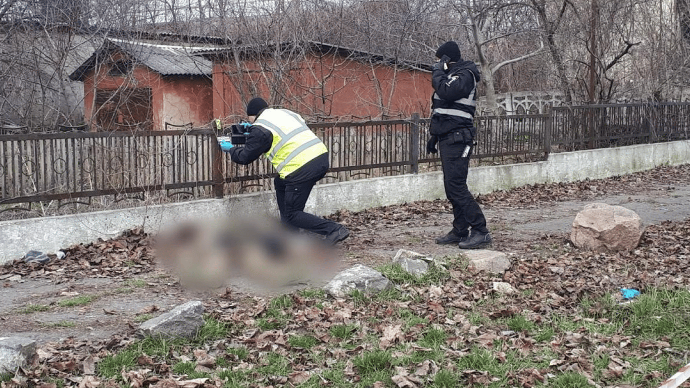 Полицейские задержали подозреваемого в убийстве военнослужащего на Одесчине