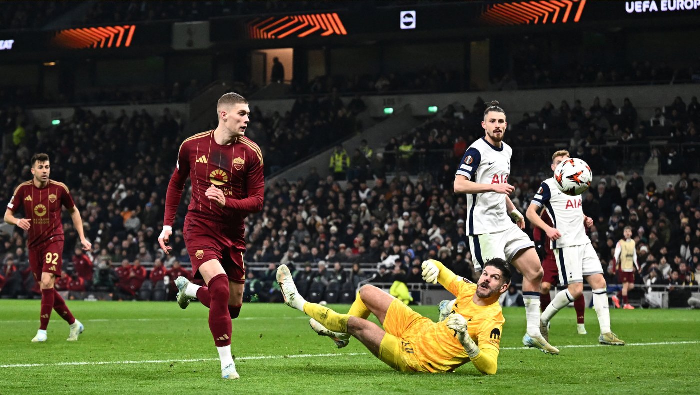 Артем Довбик