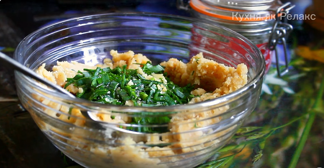 Как приготовить пончики с горохом?