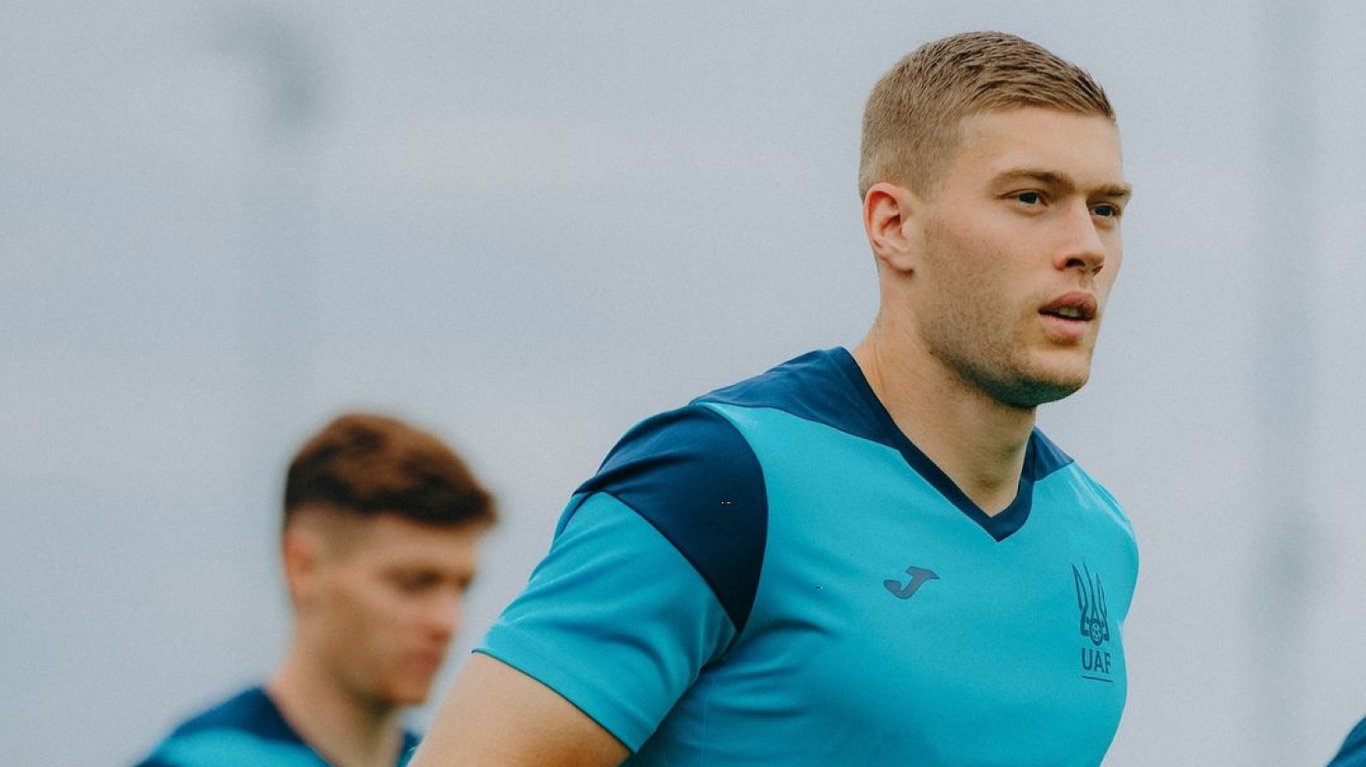 Артем Довбик