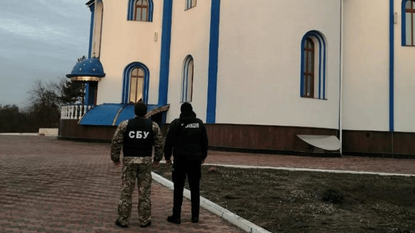 Обыски в УПЦ МП - СБУ осматривает объекты в Хмельницкой области