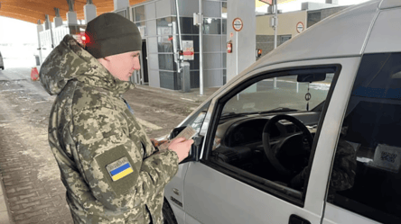 Застаріла тимчасова непридатність від ТЦК: за кордон не пустять - 290x160