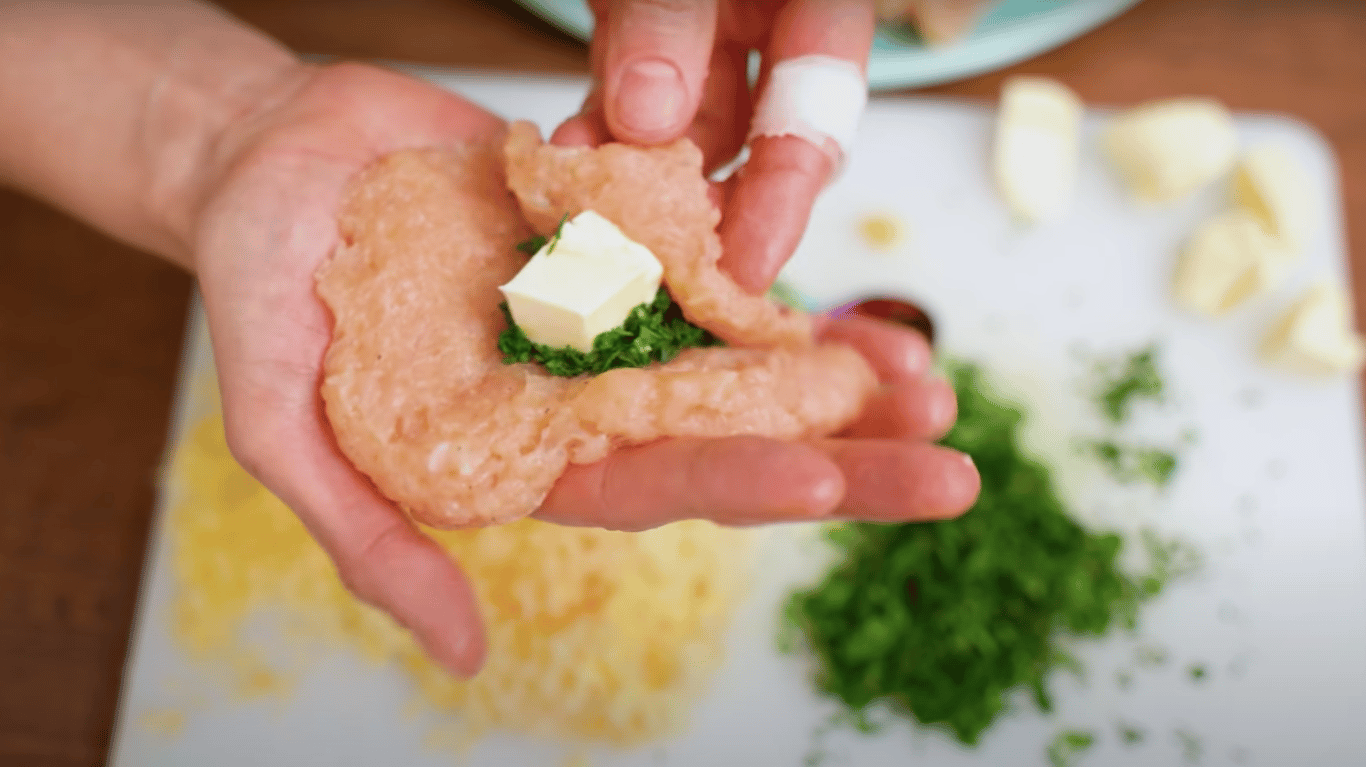 рецепт ледачих курячих котлет по-київськи у духовці 