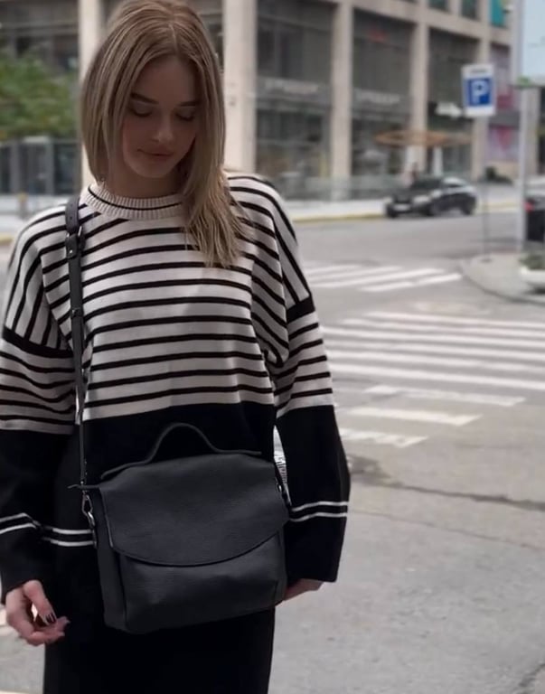 Давно забута модель сумки, що варта уваги у 2025