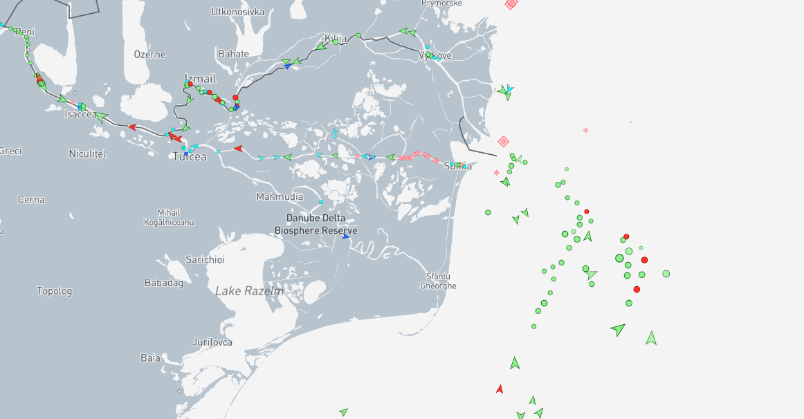 Загрузка судов в портах Большой Одессы продолжается — подробности экспорта - фото 2