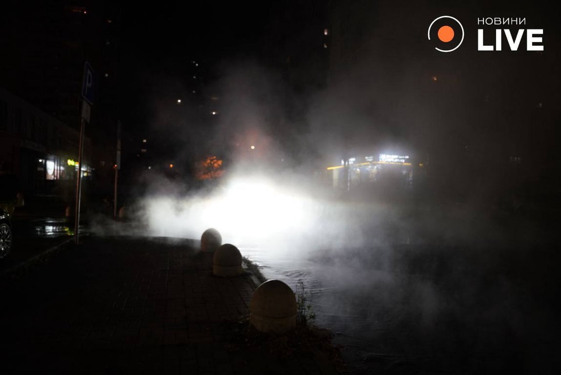 На Раїси Окіпної у Києві підтоплення