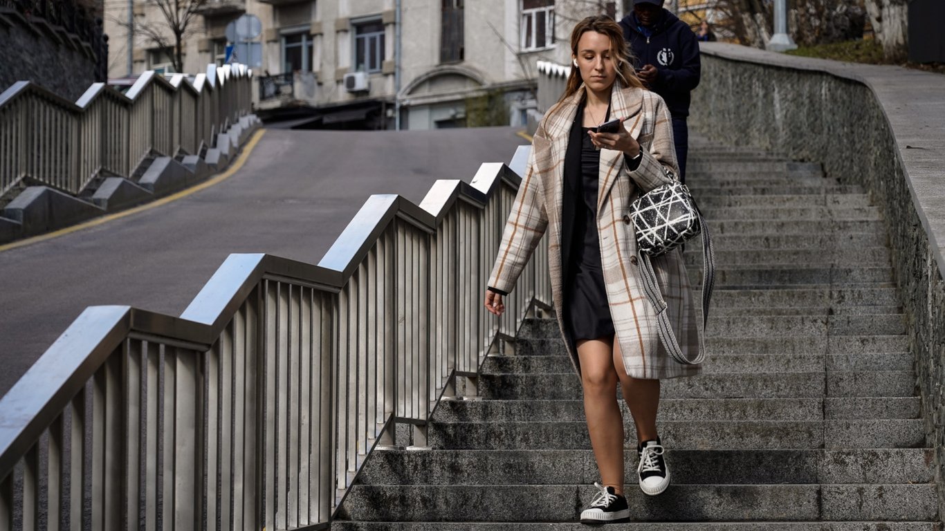 Від заморозків до спеки: у Харкові завтра різко пригріє до +18°C