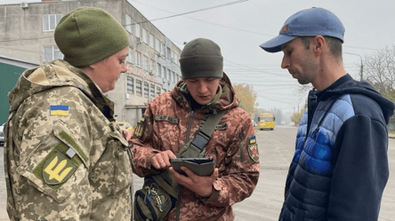 Мужчина не открыл дверь группе оповещения: суд встал на сторону ТЦК - 290x160