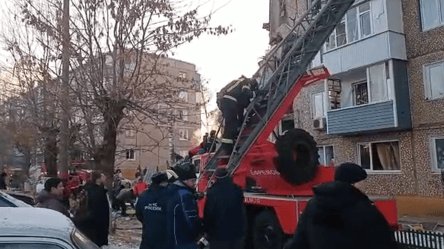 У росії частково обвалився житловий будинок через вибух газу - 285x160