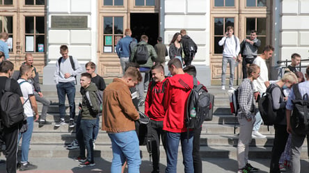 Cкільки українців використали здобуття вищої освіти для уникнення мобілізації - 285x160