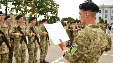 Украинским военным будут доплачивать: с чем это связано - 285x160