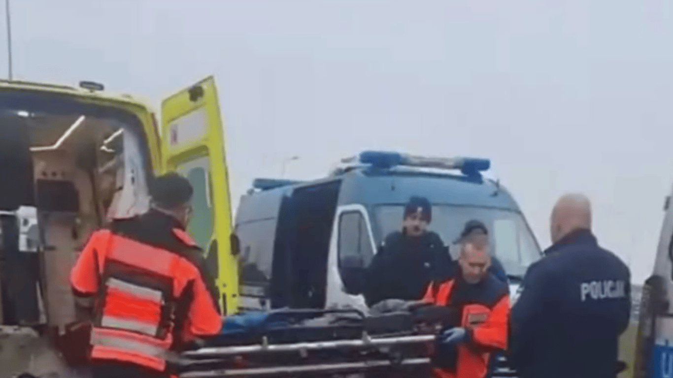 В очереди на границе с Польшей умер еще один украинский дальнобойщик, — СМИ