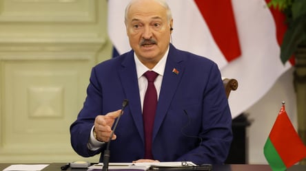 Лукашенко назвав "винуватця" війни РФ проти України - 290x160