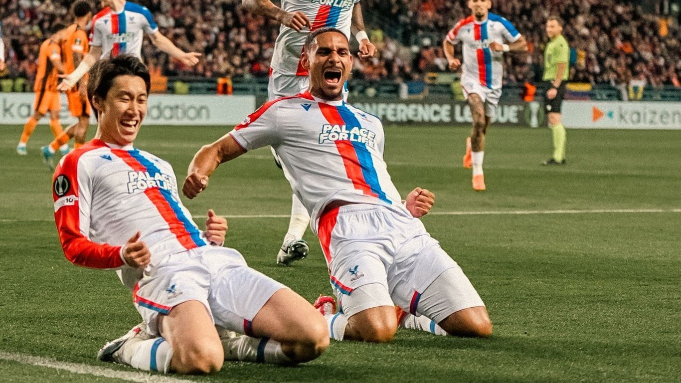 Шахтер уступил Кристал Пэлас в полуфинале Лиги конференций