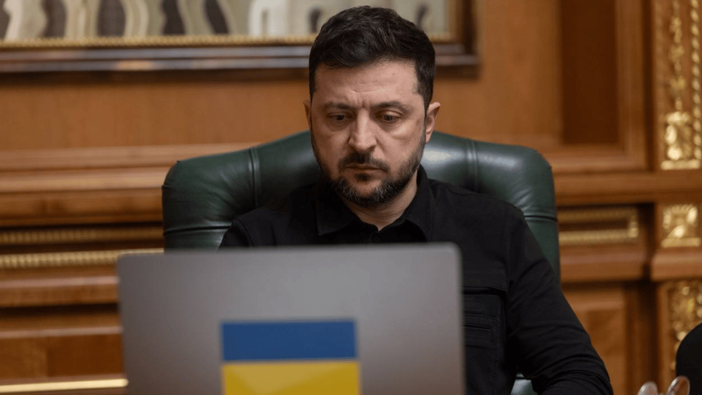 Зеленський відреагував на обстріл та наголосив на реакції світу
