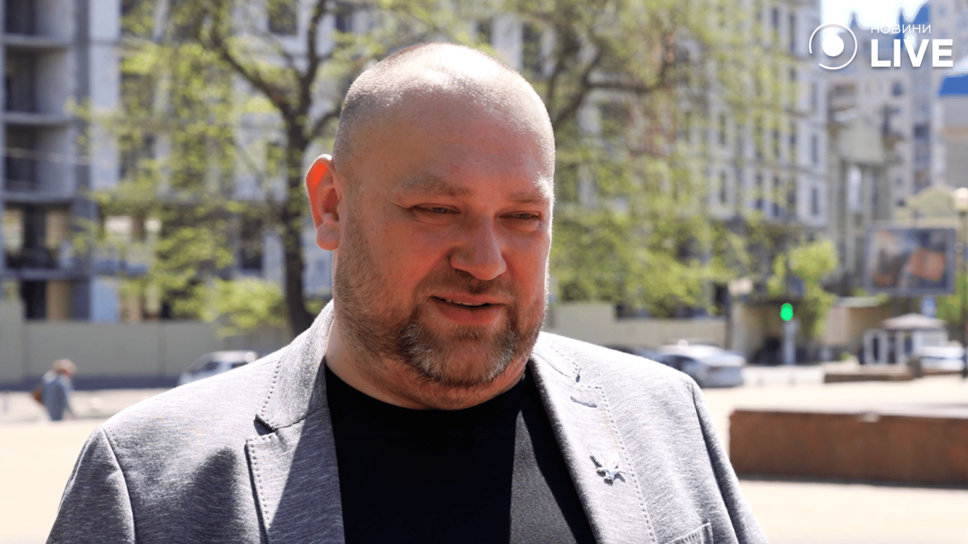 політолог Олексій Буряченко про легалізацію окупації