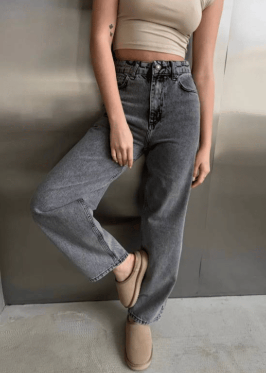 Black jeans outfit ideas