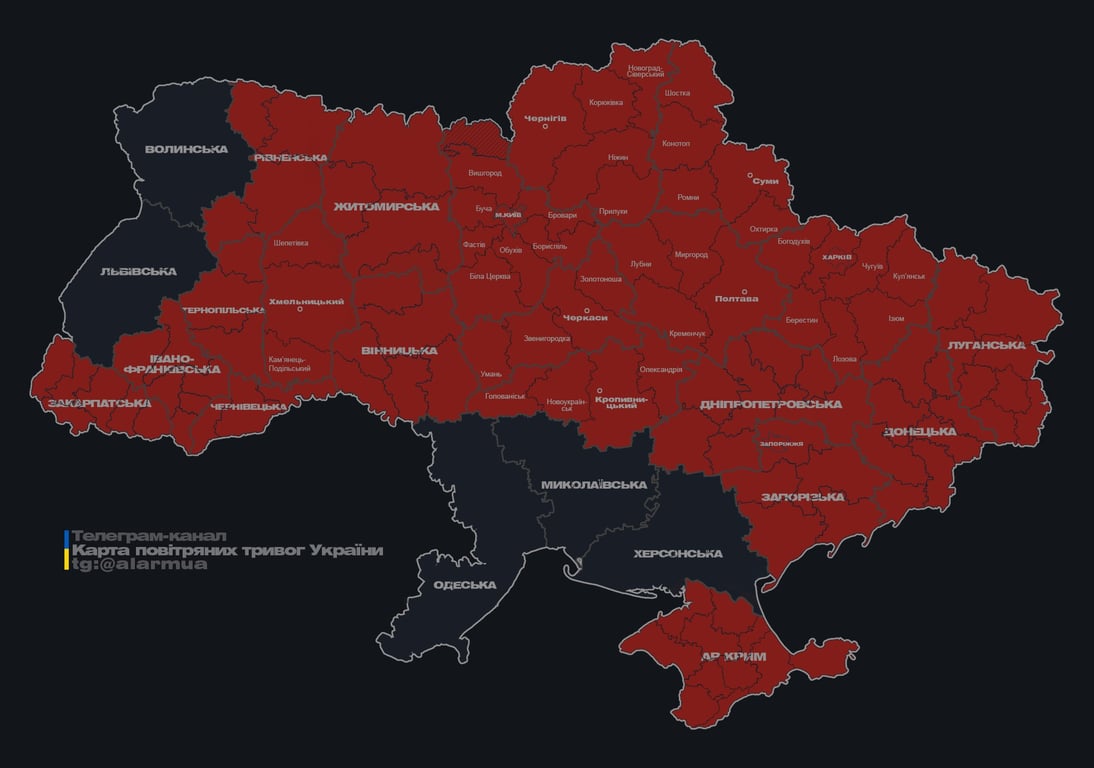 У Києві лунають потужні вибухи - фото 1