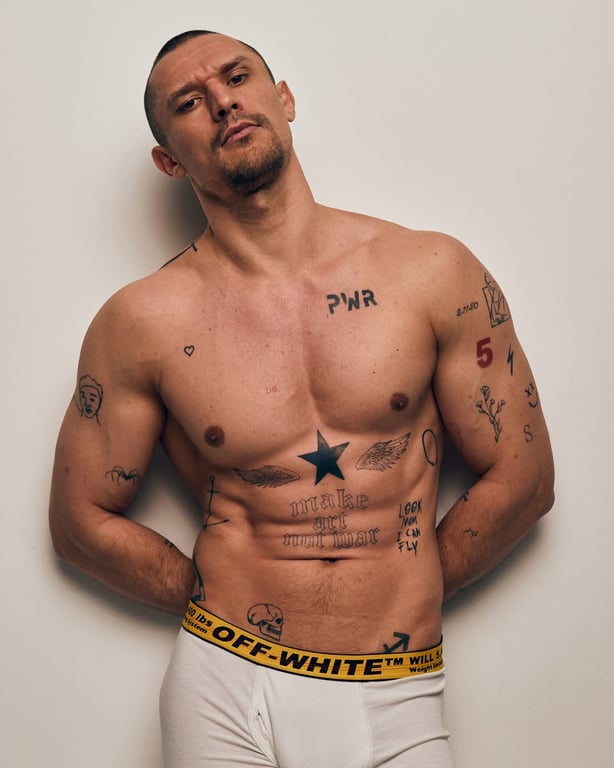 Тарас Цимбалюк та його тату - фото