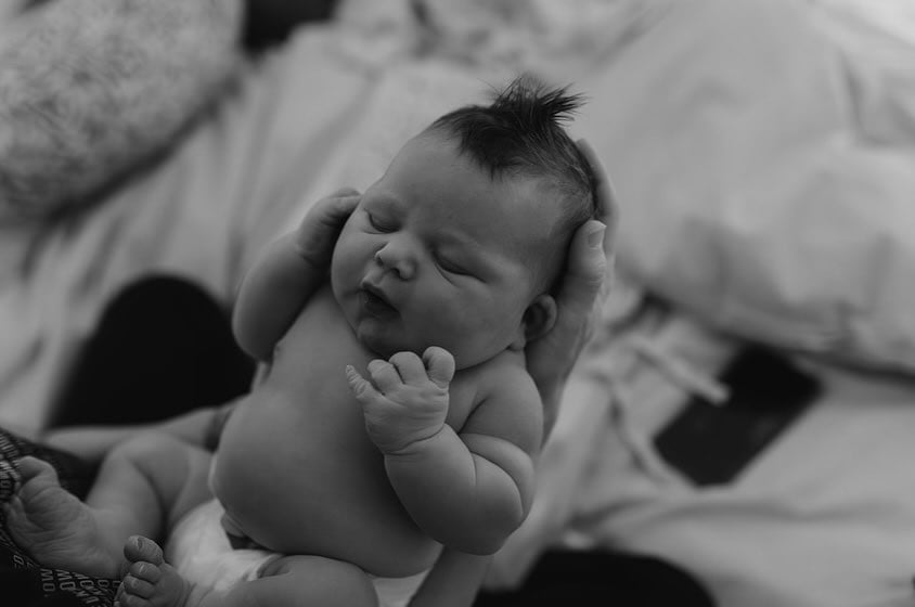 Гіларі Дафф вперше після пологів показалася на публіці з малюком - фото 2