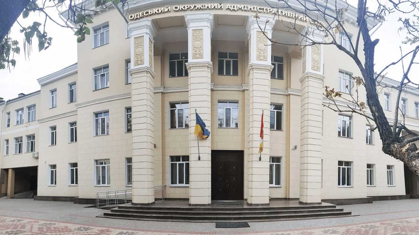 Поїхав на форум і не повернувся: суддя з Одеси застряг Брюсселі