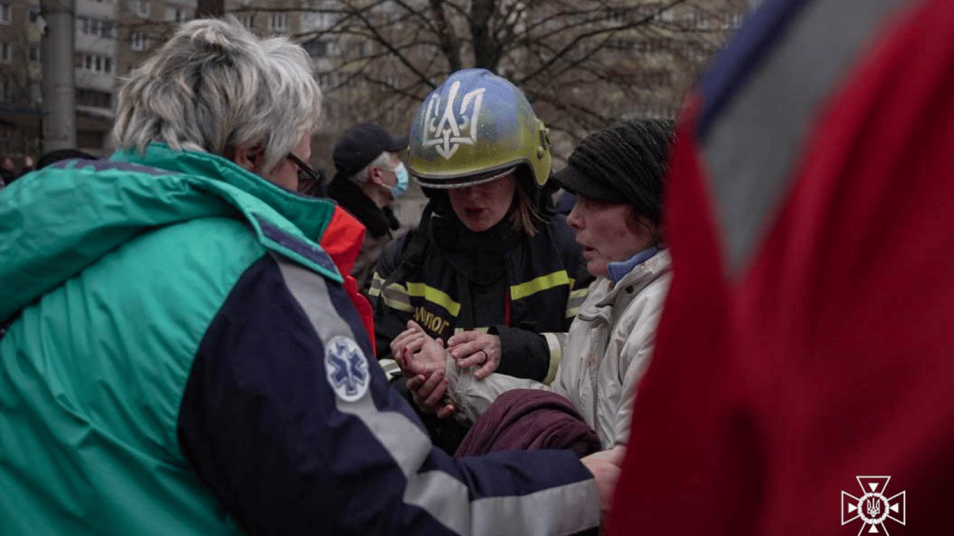 Ракетный удар по Киеву — количество раненых выросло до 40