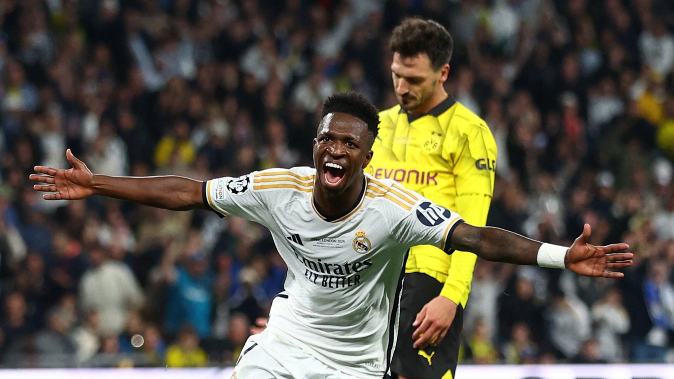 Винисиус Жуниор и Матс Хуммельс