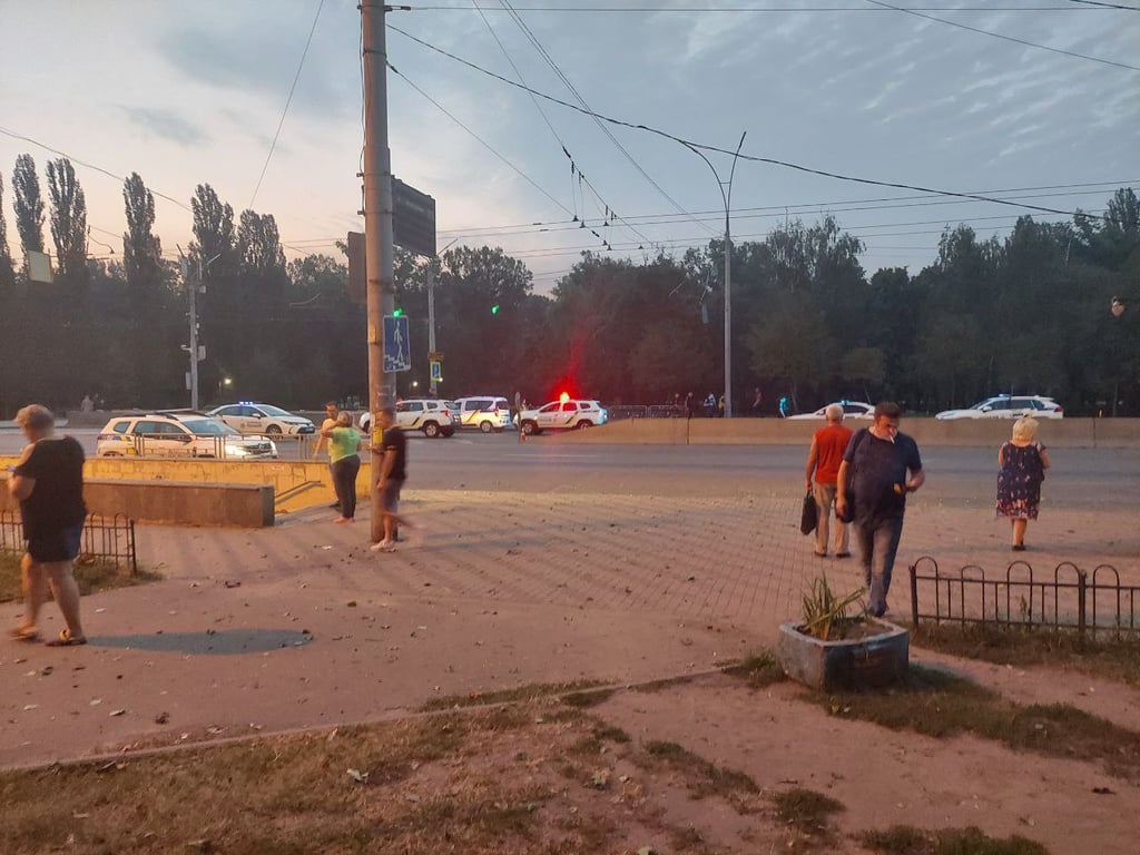 Падіння уламків