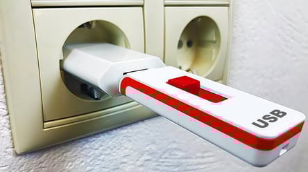 Что будет, если вставить флешку в зарядку для смартфона - 285x160