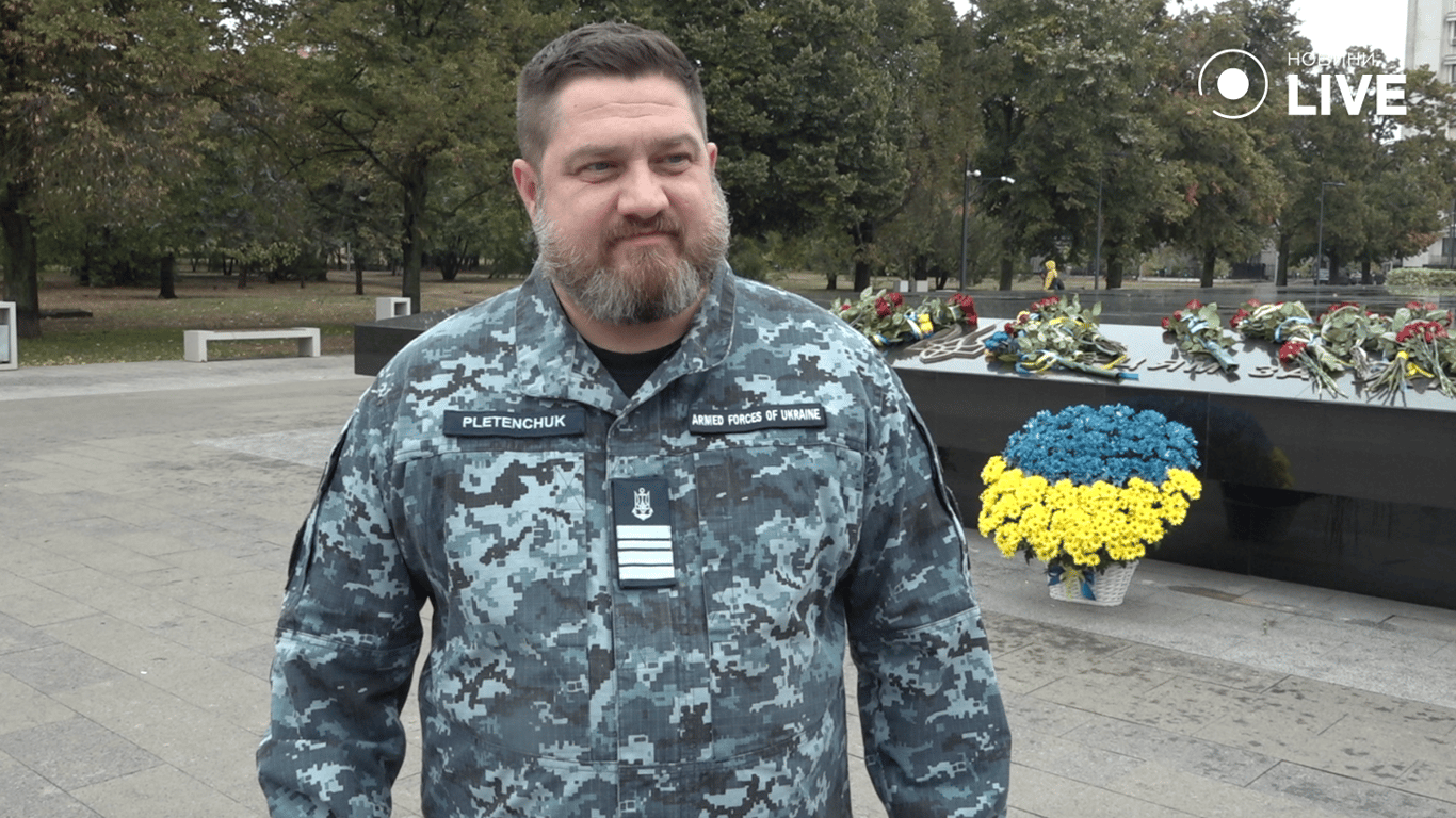 Речник Військово-Морських Сил України Дмитро Плетенчук 