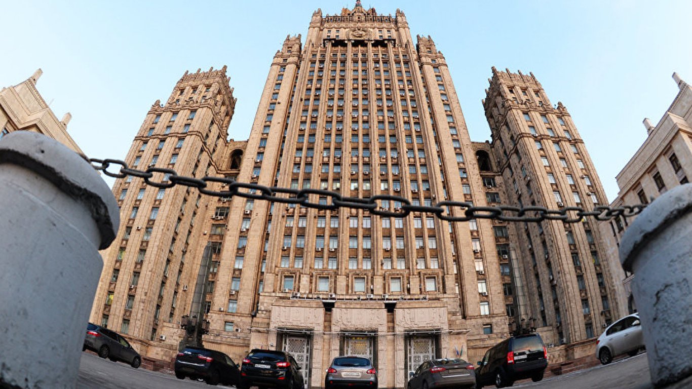 Росія висилає дипломата посольства Естонії — у чому причина