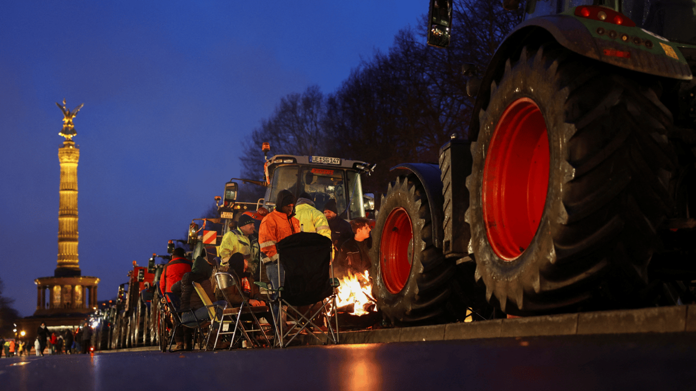 Протест фермеров в Германии — в Берлине приостановлено движение