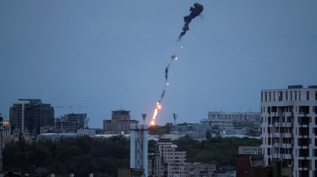 Сбитие дрона над Киевом (ФОТО) - 285x160