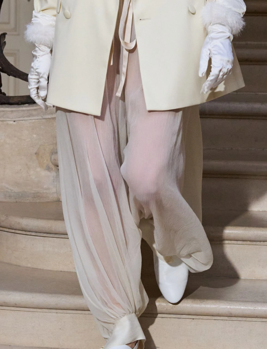 З чим носити штани-шаровари