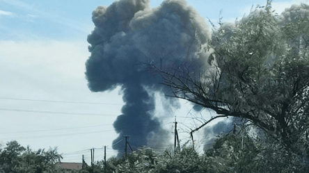 У Криму пролунали потужні вибухи: що відомо - 285x160