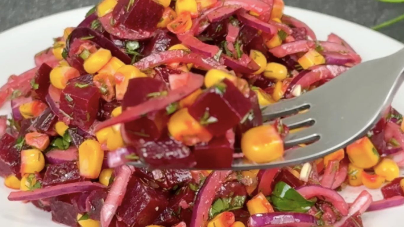 рецепт смачного салату з буряком