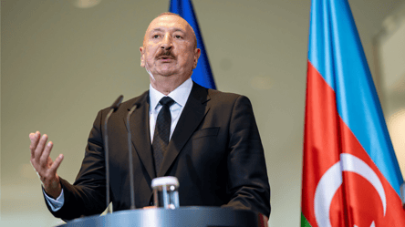 Алієв заявив про таємну зустріч представників Німеччини та РФ у Баку щодо війни в Україні - 290x166
