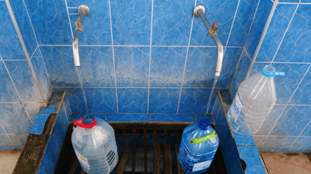 Відключення води в Одесі — де розташовані бювети - 285x160