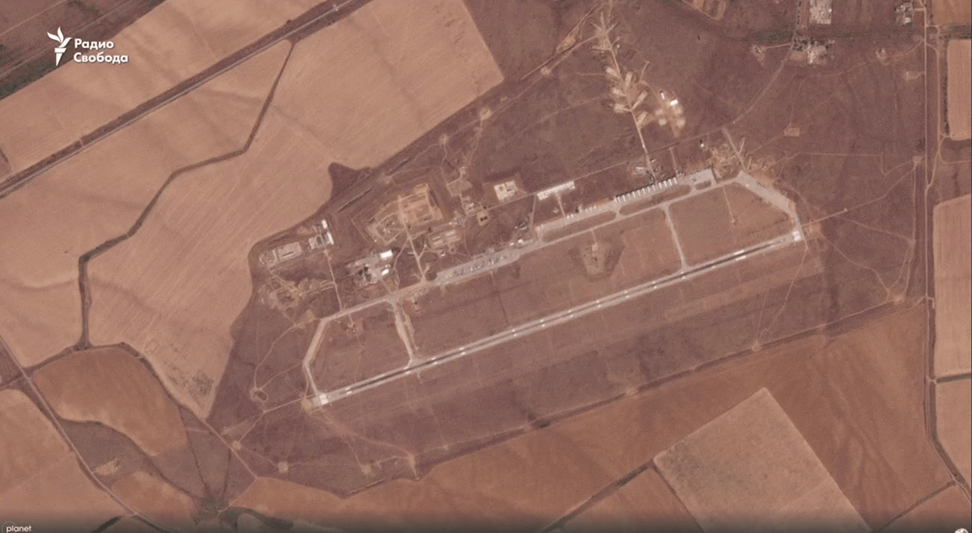 Маринівка аеродром до обстрілу