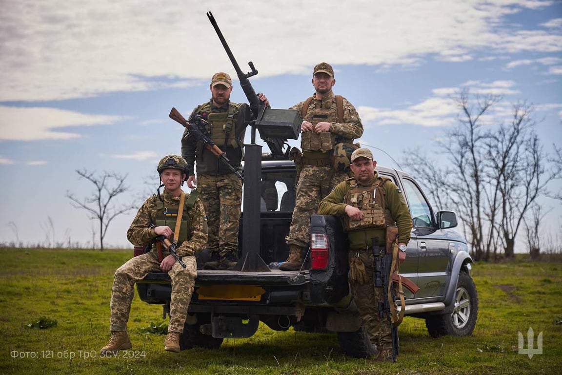 Бійці ЗСУ захищають небо України