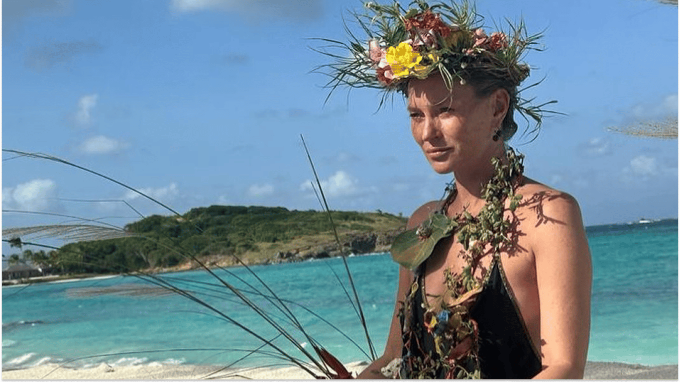 Кейт Мосс отметила 50-летие на райском острове