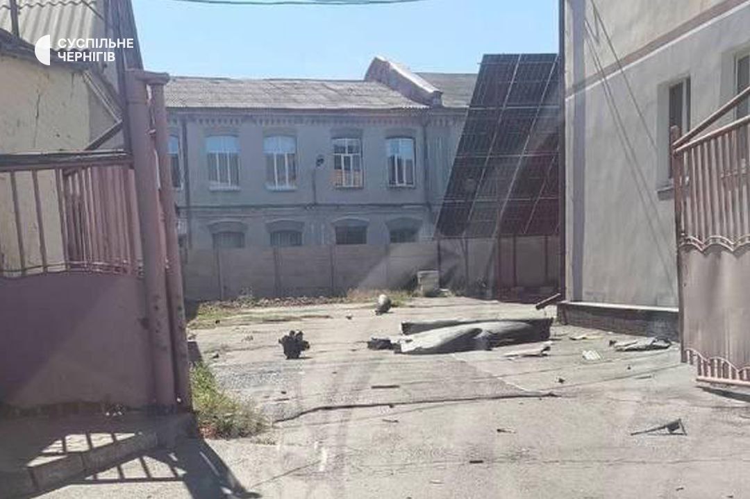 У Ніжині впав шахед - фото