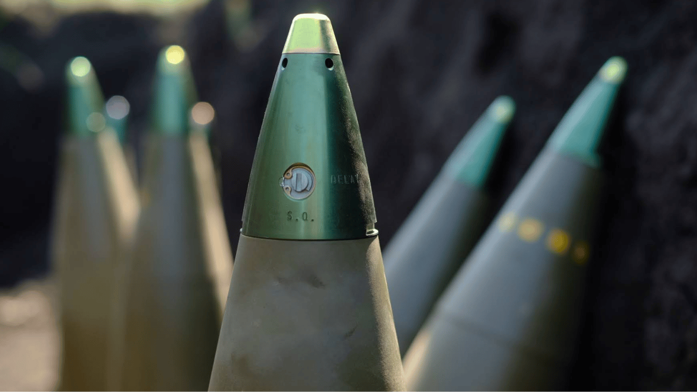 Франция и Австралия договорились совместно производить артиллерийские снаряды для Украины